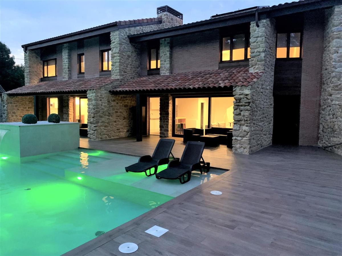 2 Apartamentos en villa con piscina privada en Asturias El Marquesau Noriega Exterior foto